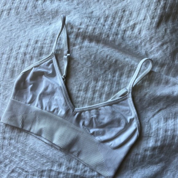 EBB TO STREET BRA*LIGHT SUPPORT, A/B CUP - Picture 2 of 4